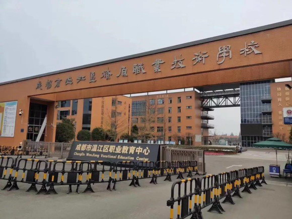 1_resize.jpg 1_resize.jpg